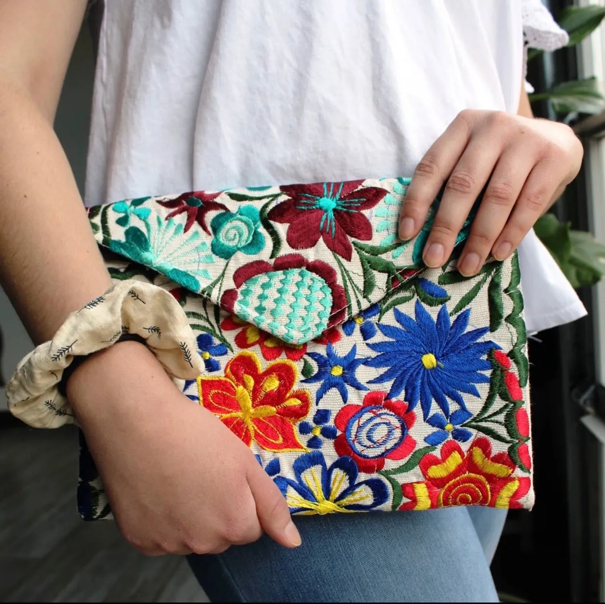 Fiesta Clutch Medium
