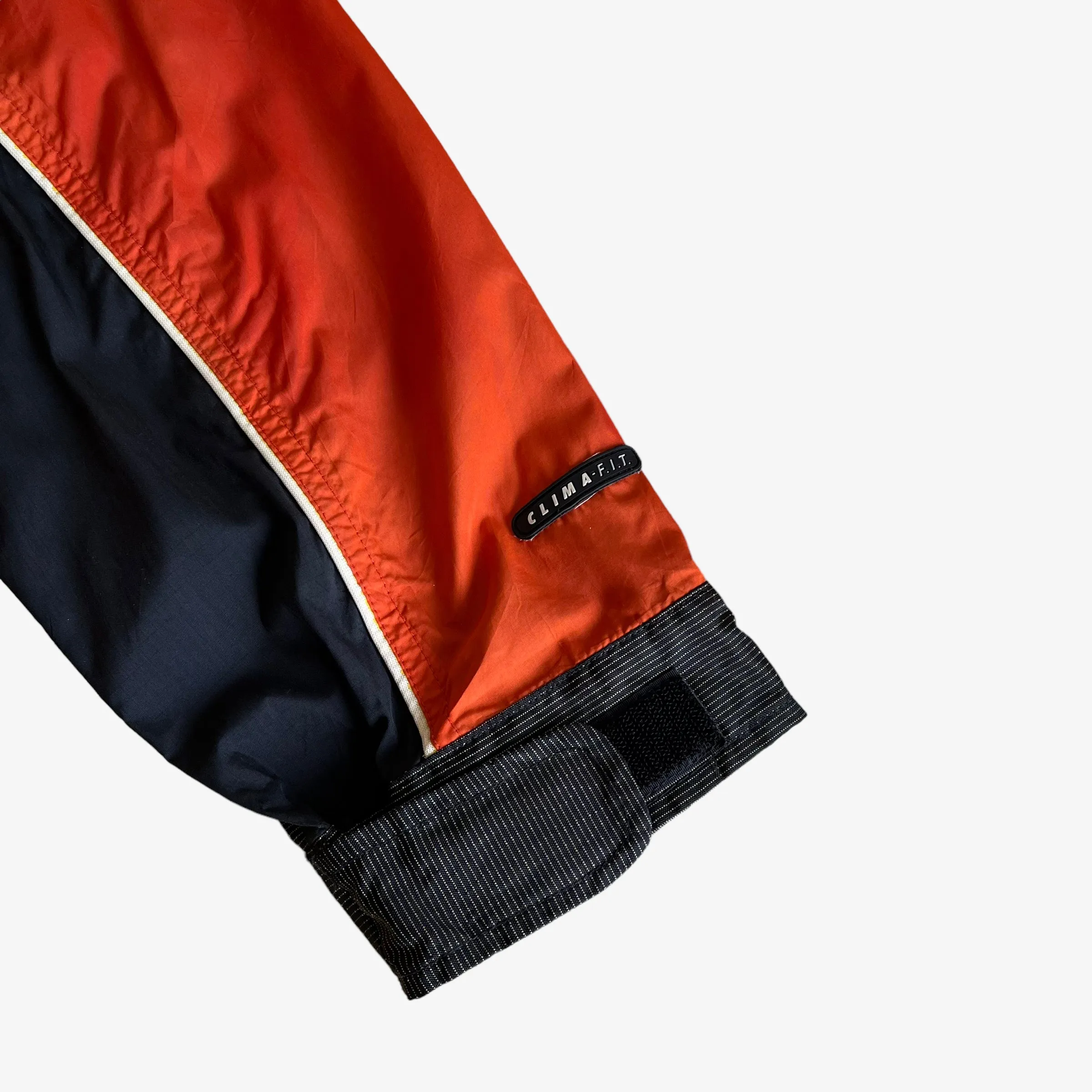 Nike ACG Outer Layer 3 Utility Jacket With Back Foldable Pouch