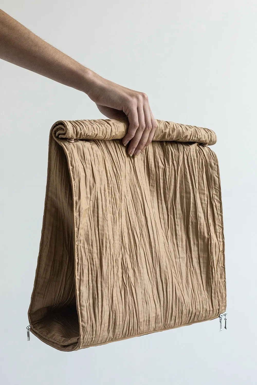 TAKEAWAY 2-way Transforming Piece: Shorts/Bag