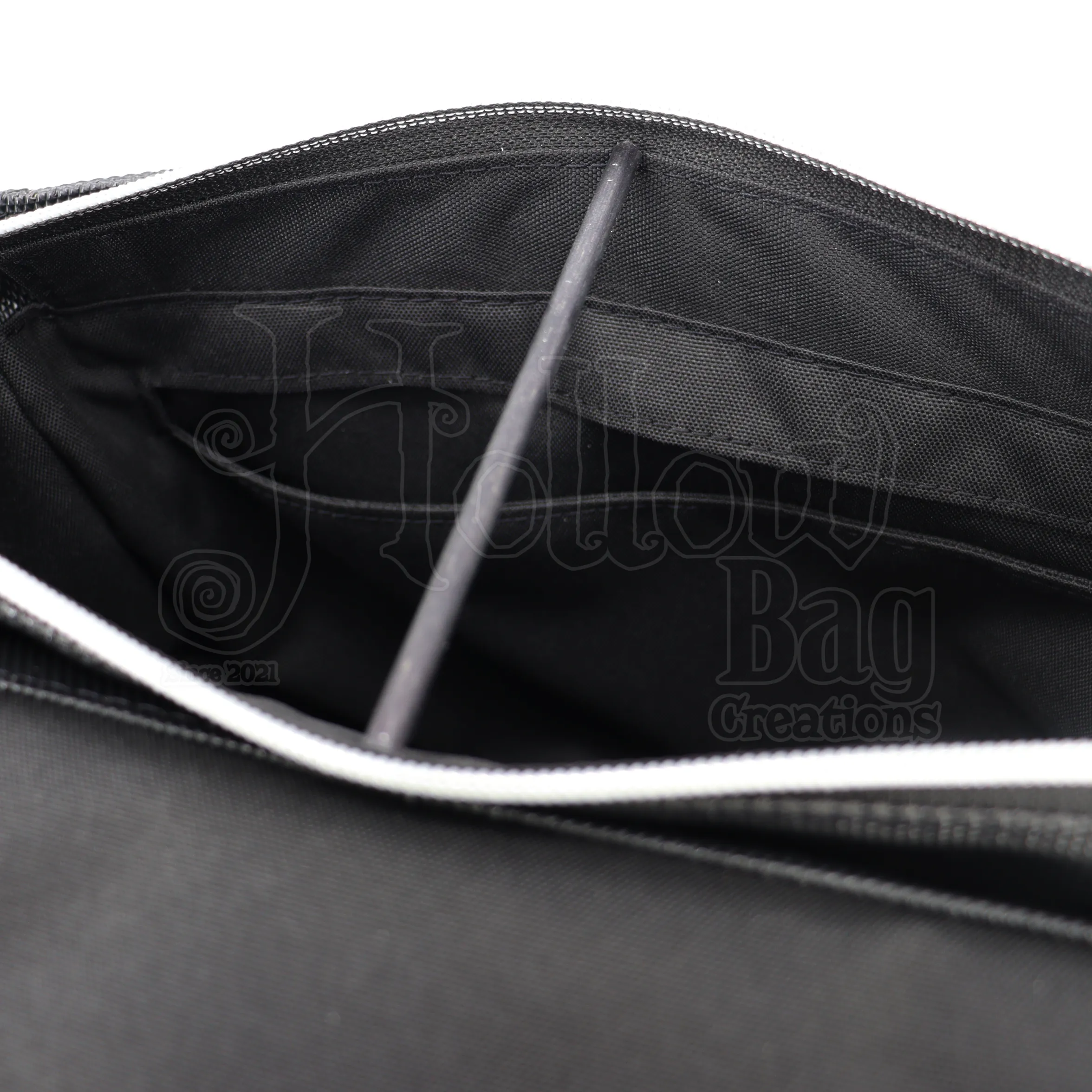 The Narcissist - Silver on Black
